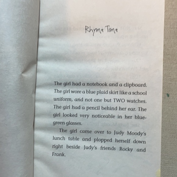 📚 3-Book Bundle Judy Moody Series # 1,3 & 7 - Picture 10 of 14